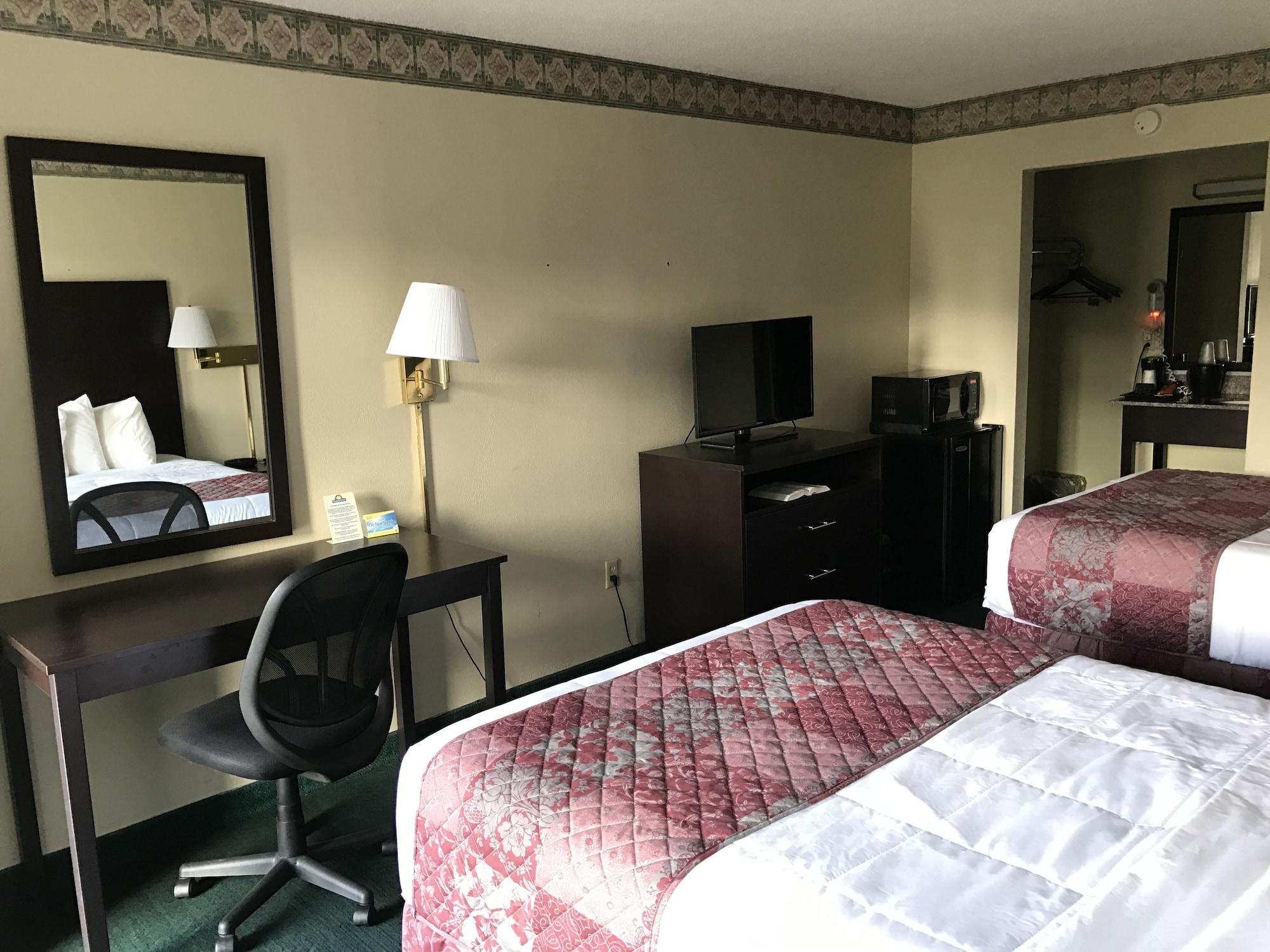 Days Inn By Wyndham Jellico - Tennessee State Line Esterno foto