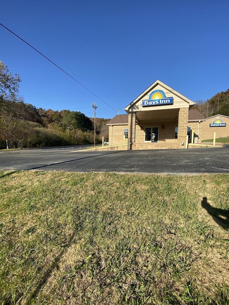 Days Inn By Wyndham Jellico - Tennessee State Line Esterno foto