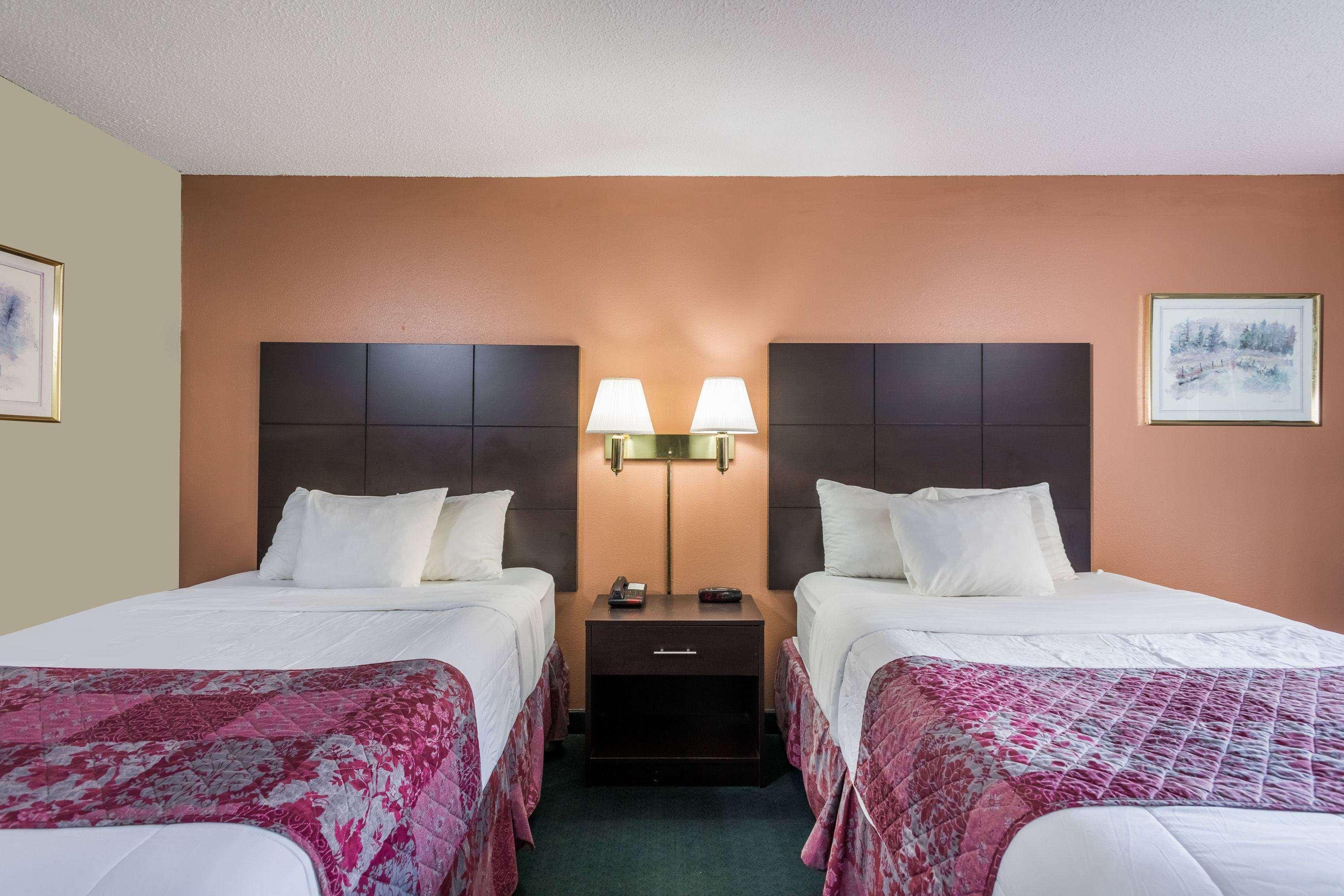 Days Inn By Wyndham Jellico - Tennessee State Line Esterno foto